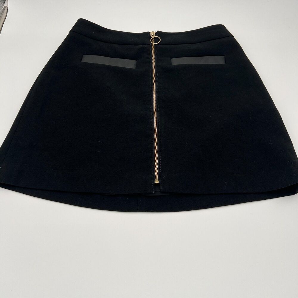 Express Black Mini Skirt, gold front‎ zipper, faux leather trim pockets 6 sz